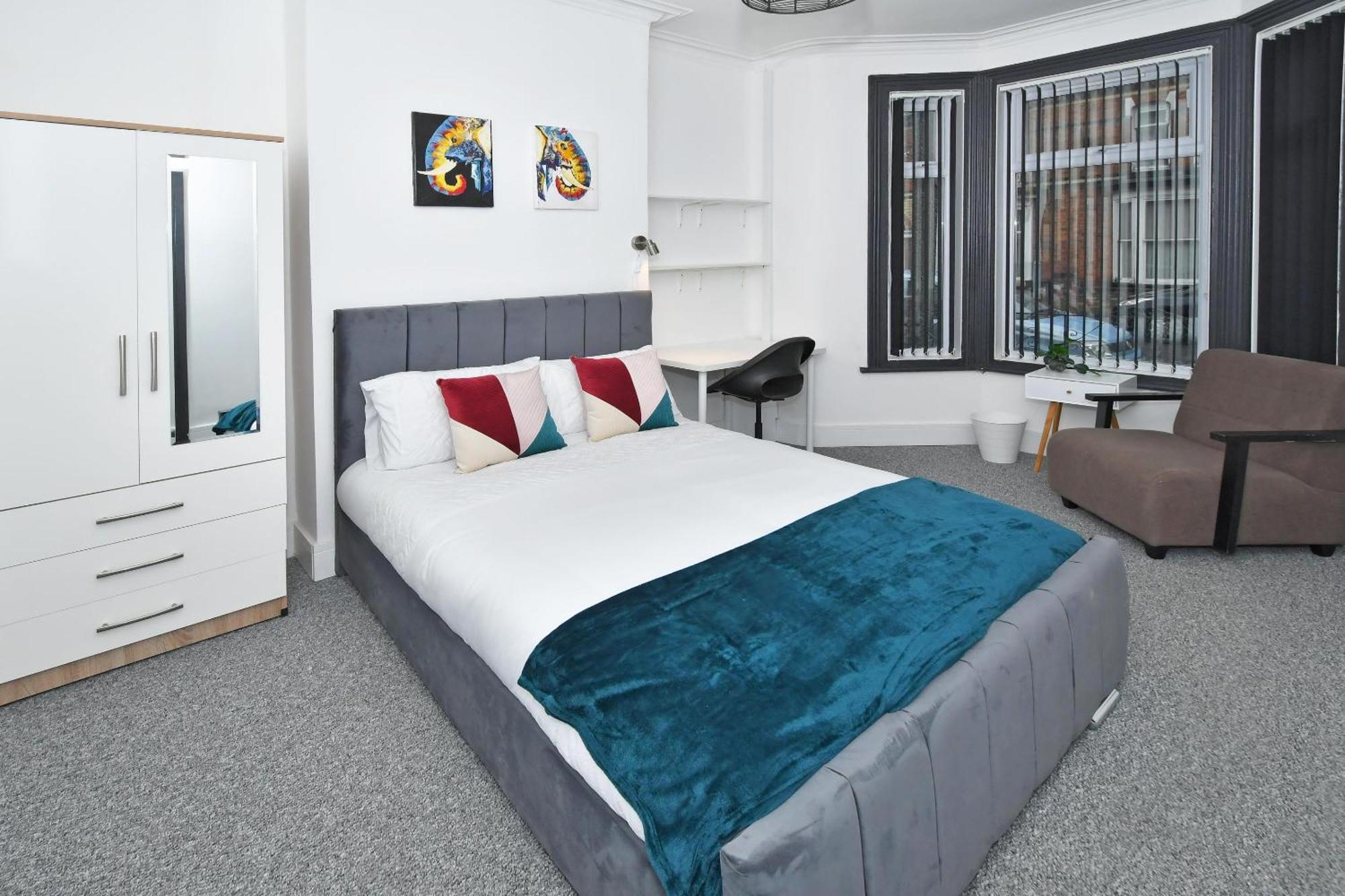 Townhouse @ 202 Walthall Street Crewe Esterno foto