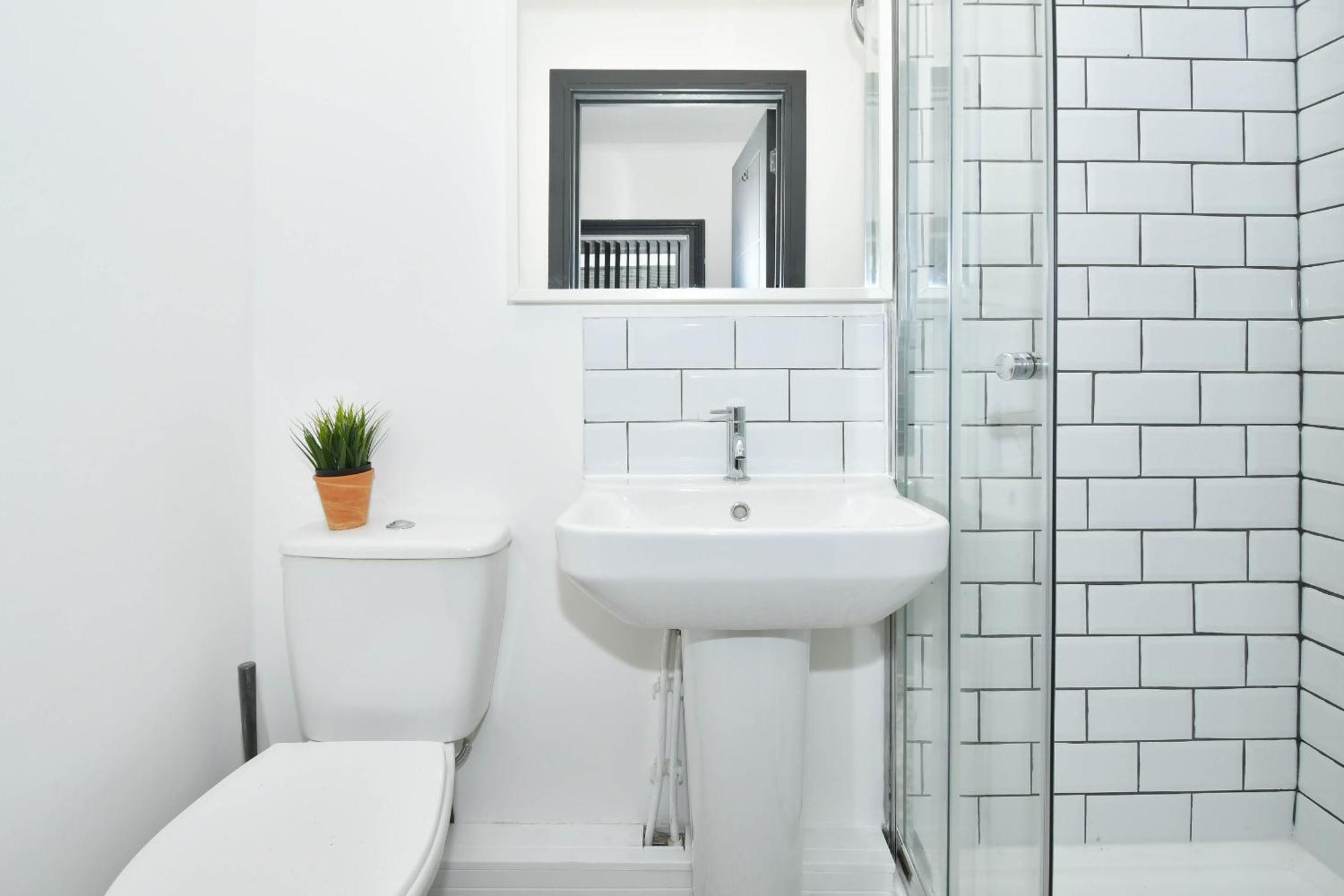 Townhouse @ 202 Walthall Street Crewe Esterno foto