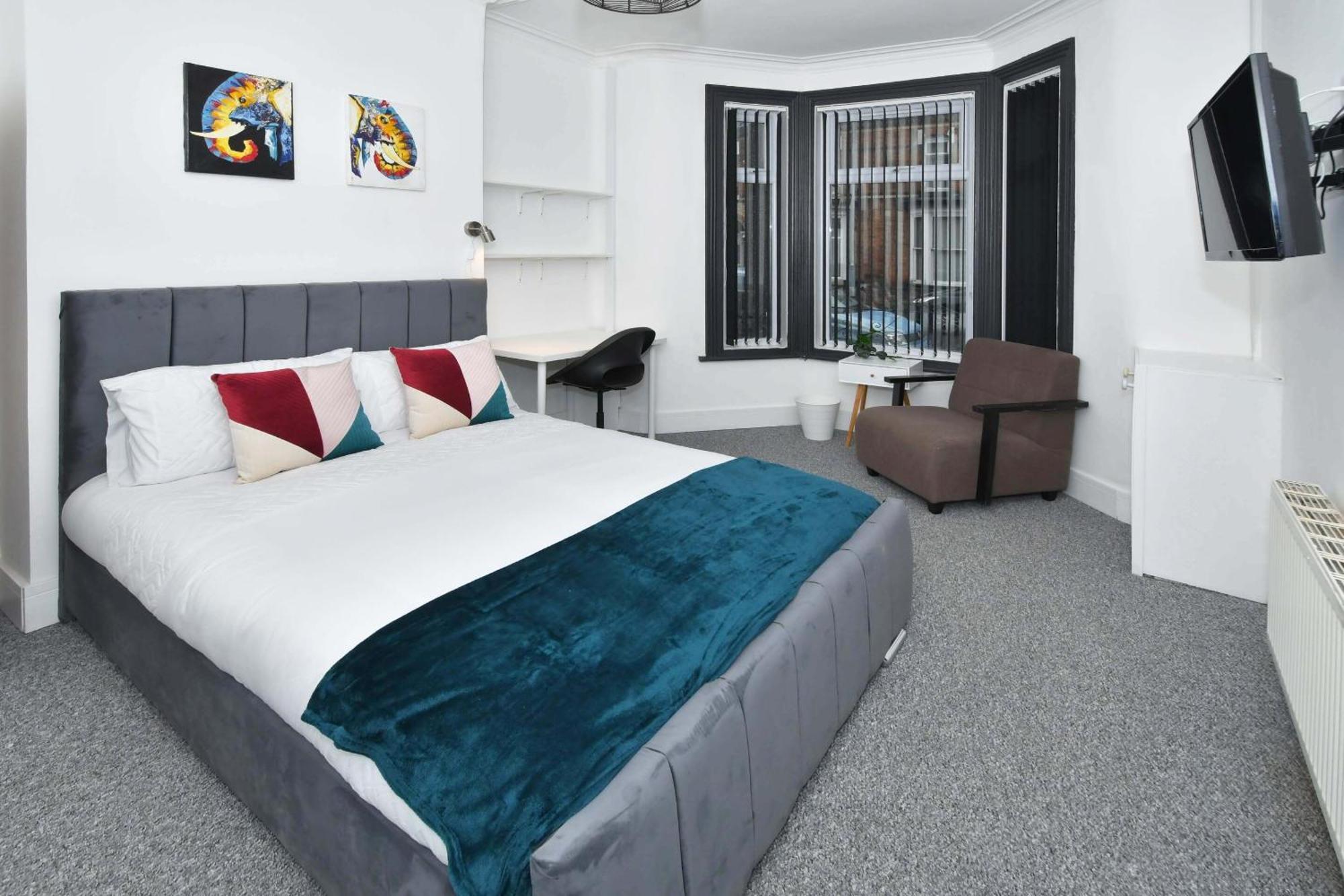 Townhouse @ 202 Walthall Street Crewe Esterno foto